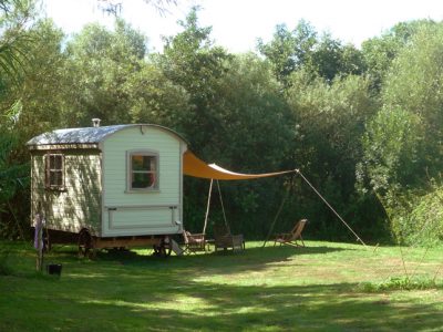 Bonhays yoga retreat, Dorset - YOAS retreats