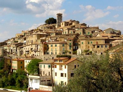 In Sabina, Italy - yoga holiday
