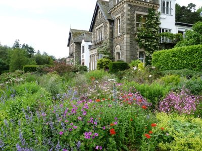 Yewfield, Lake District UK - yoga retreat - Yoga on a Shoestring