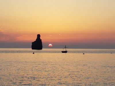 Ibiza - Moving Arts - Yoga on a Shoestring yoga holiday