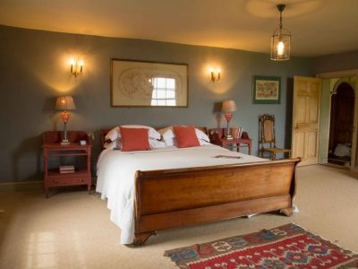 Pauntley Court, Gloucestershire - a yoga retreat - Yoga on a Shoestring - YOAS
