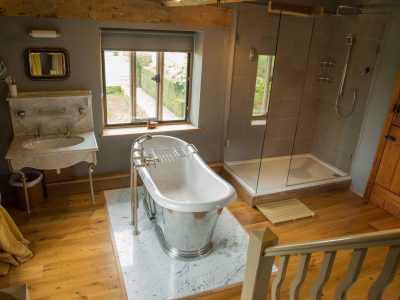 Pauntley Court, Gloucestershire - a yoga retreat - Yoga on a Shoestring - YOAS