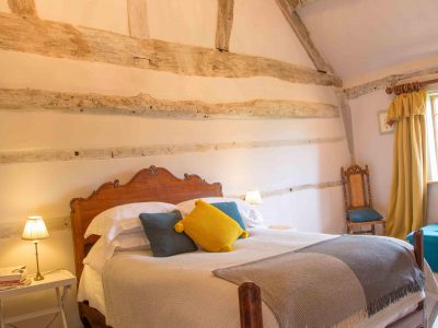 Pauntley Court, Gloucestershire - a yoga retreat - Yoga on a Shoestring - YOAS