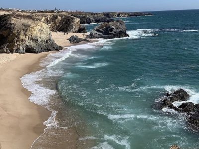 Cocoon, Atlantic coast, Portugal - YOAS - Yoga on a Shoestring retreat