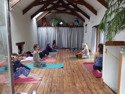 Eden Rise yoga retreat Devon - YOAS - Yoga on a Shoestring