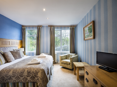 Yewfield, Lake District UK - yoga retreat - Yoga on a Shoestring