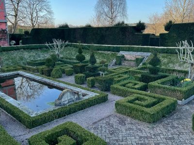 Pauntley Court - yoga retreat - YOAS